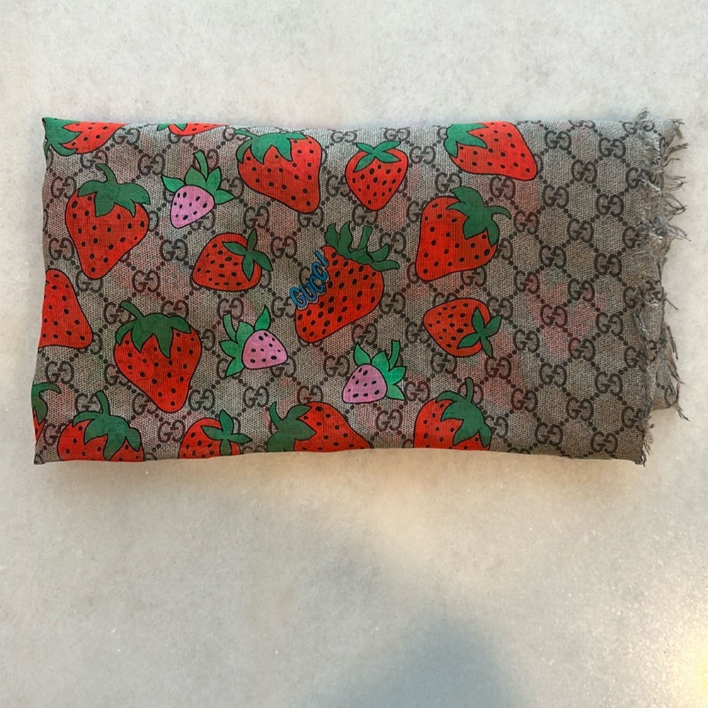 Gucci Shawl Wrap